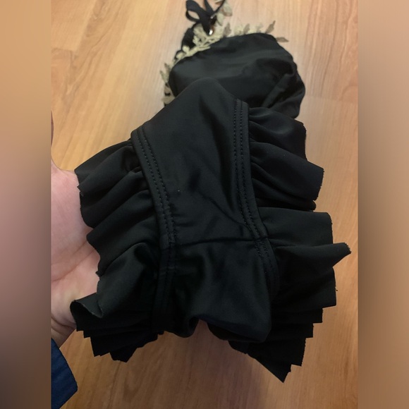 korean brand one piece swimsuit - Picture 4 of 7